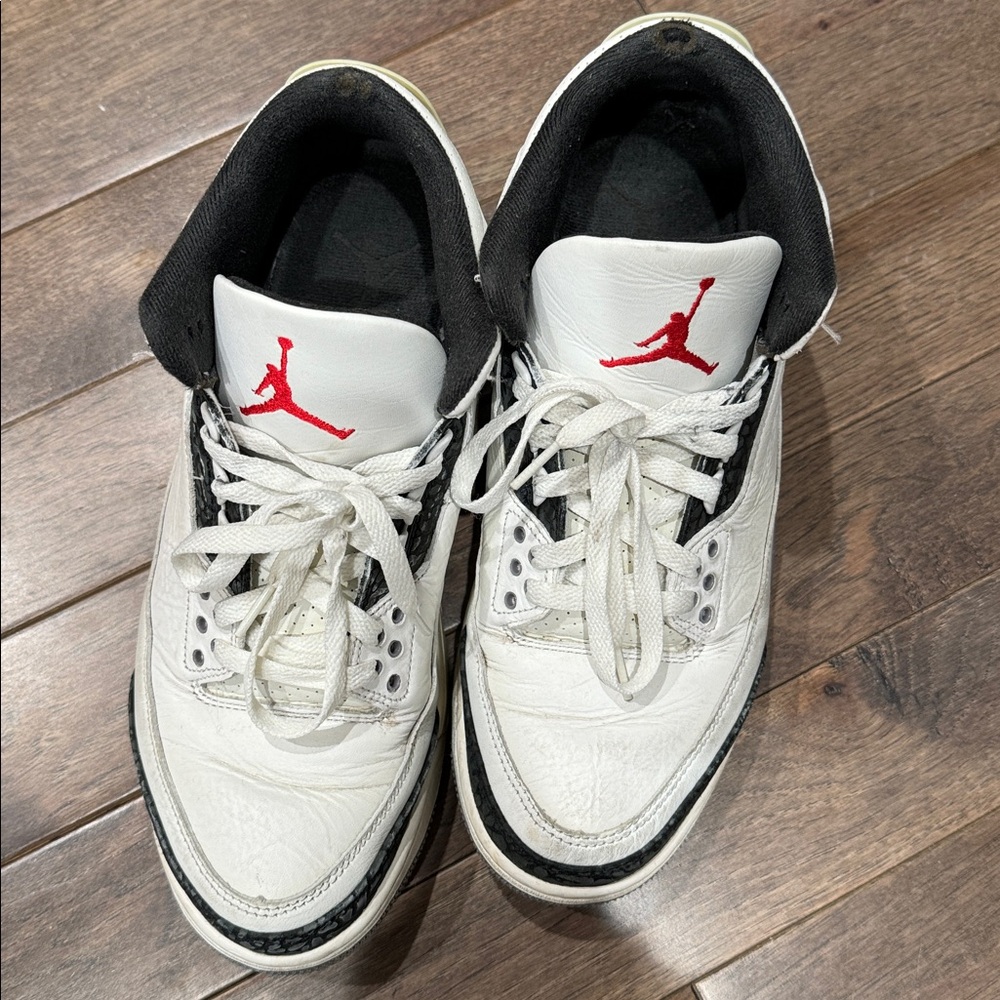 Men’s Jordan size 10.5 - Picture 2 of 9
